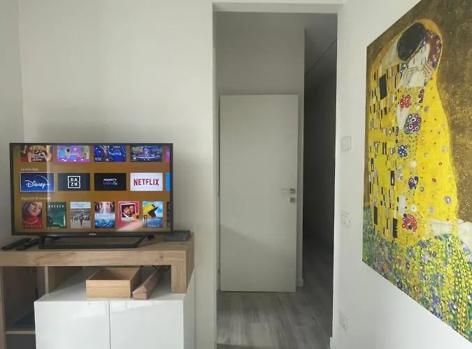 Lägenhet Residenza Il Melograno Fiera Verona